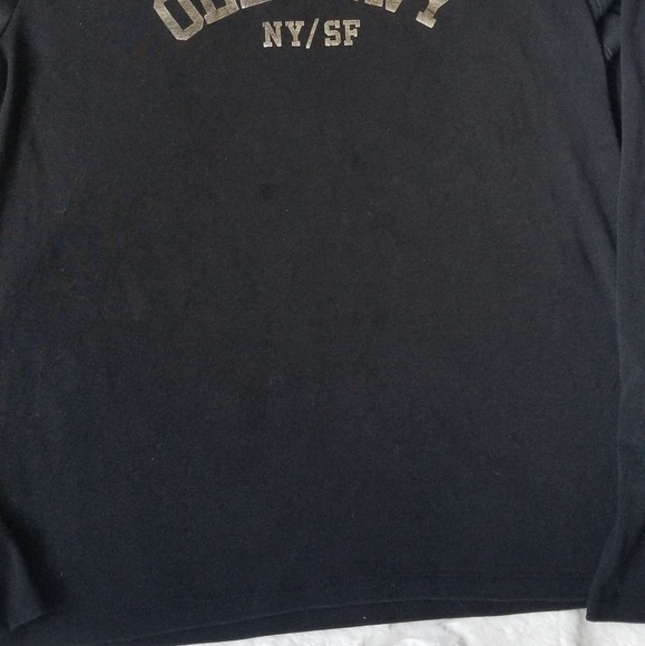 Old Navy Long Sleeve Tee - Picture 2 of 4